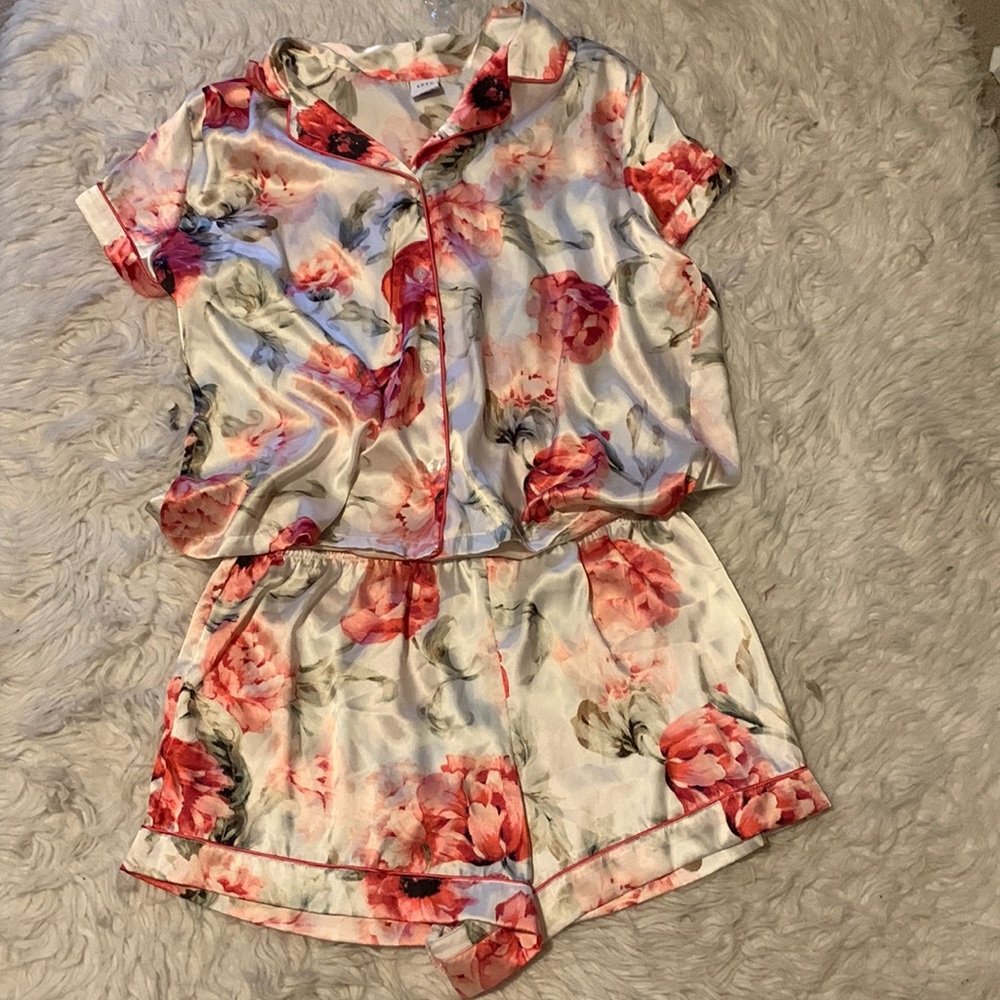 Floral pajama set